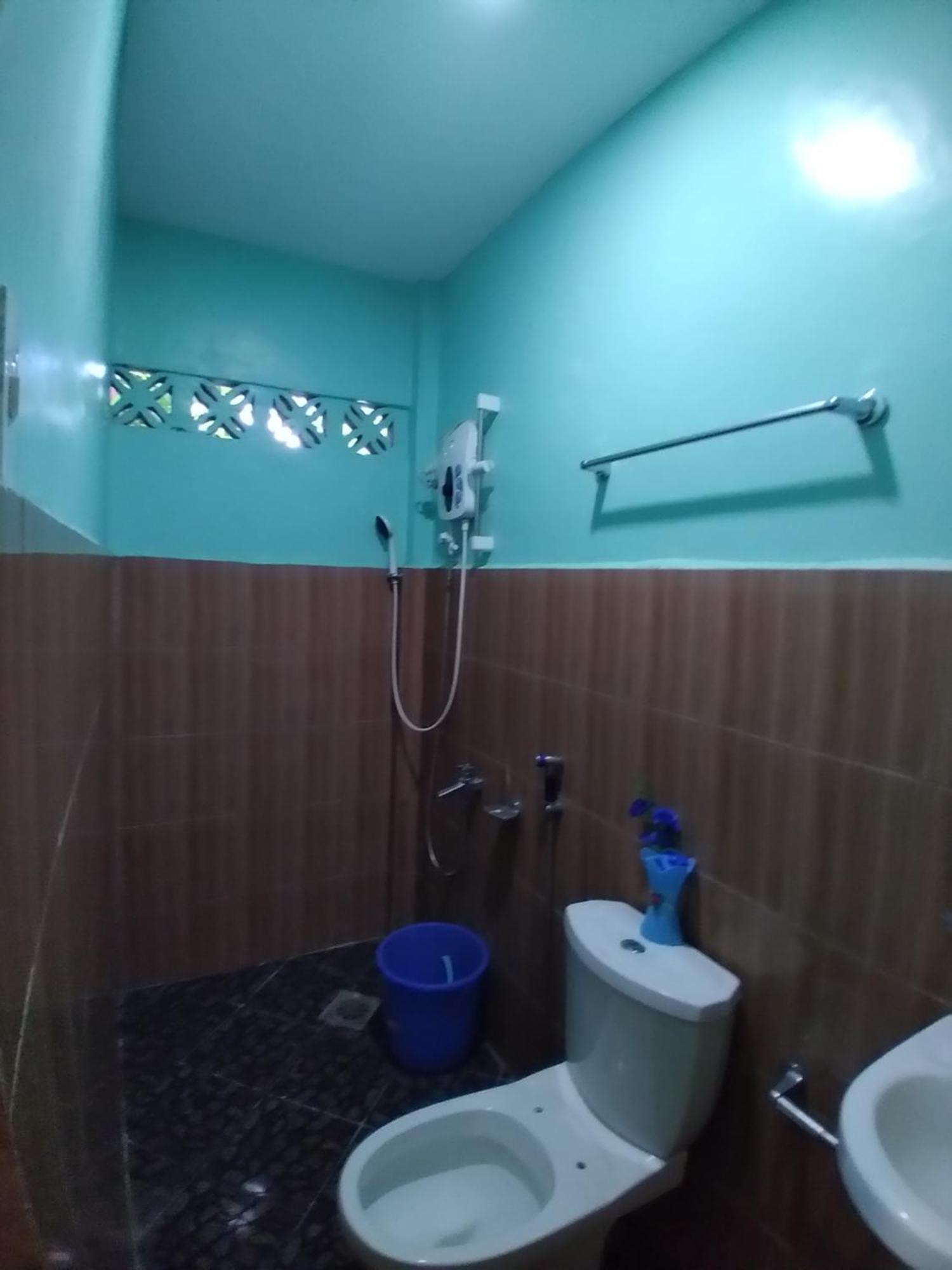 Azulea Lodging House 오슬롭 객실 사진